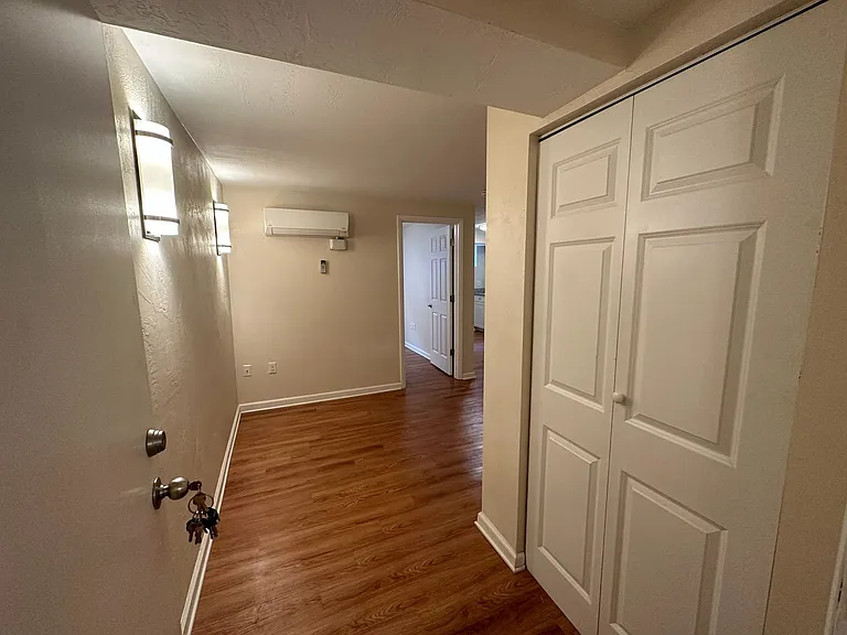 5424 Fifth Ave — Photo 156