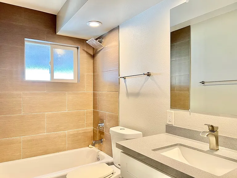 4232 N 32nd St #3 — Photo 30