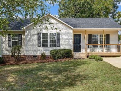 210 Larkspur Ln, Thomasville, NC, 27360