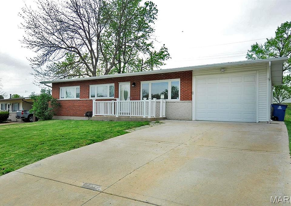 1st image of 2959 Annunciation Dr