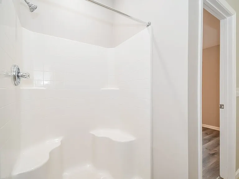 5107 Johnson Creek Dr — Photo 12