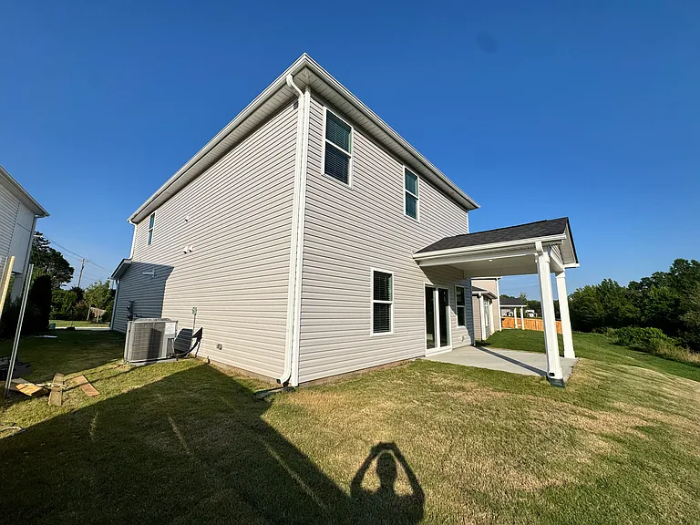 102 Longleaf Ln — Photo 32