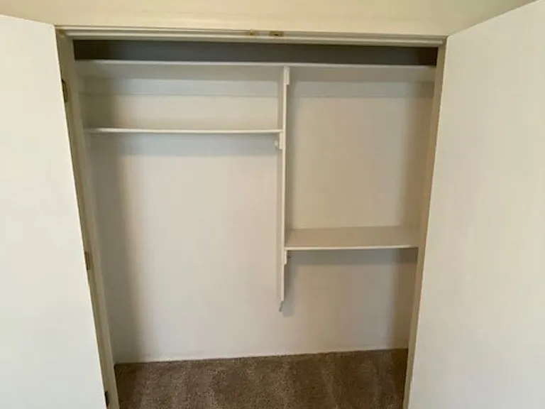317 Erin Pl — Photo 16