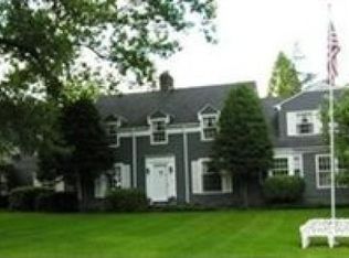 31315 Edgewood Rd, Pepper Pike, OH 44124