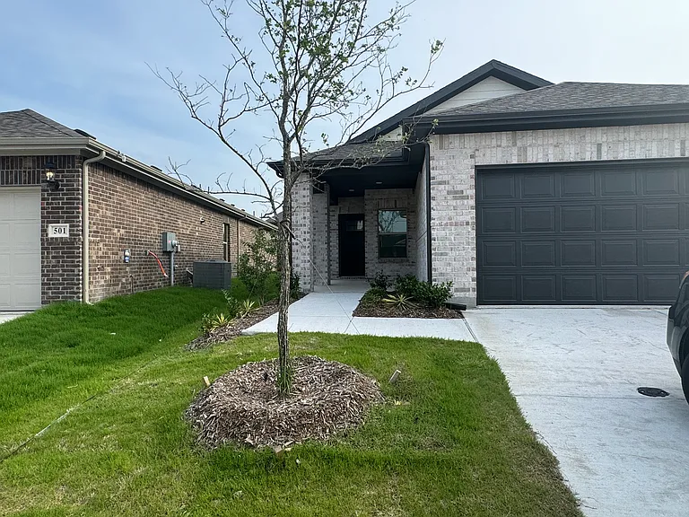 503 Cottagewood Dr — Photo 5