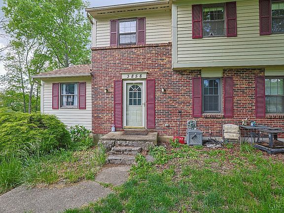 3rd image of 3858 Heritage Oaks Dr