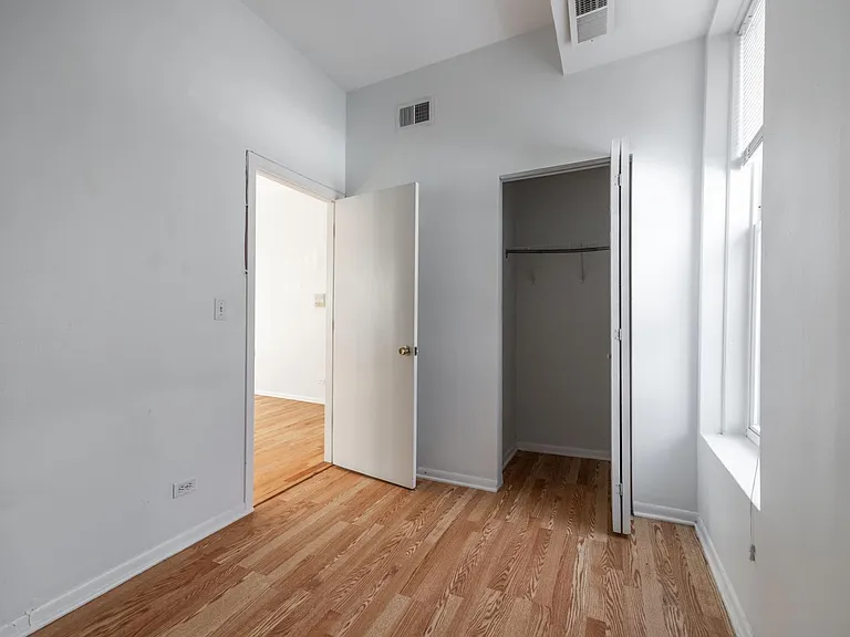 818 N Fairfield Ave #1R — Photo 6