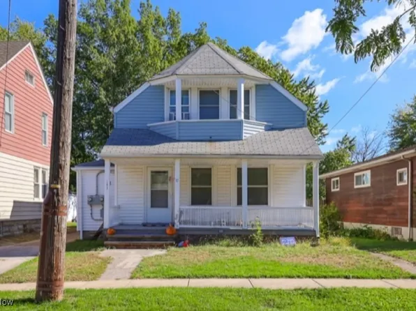 1431 Hopkins Ave, Lakewood, OH 44107