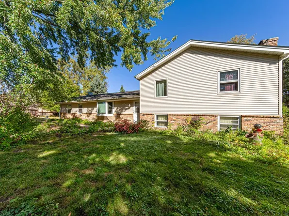 20814 Italy Ave, Lakeville, MN 55044