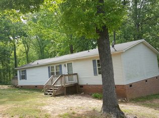 145 Fews Bridge Rd, Taylors, SC 29687
