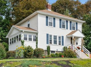50 Burncoat Ter, Worcester, MA 01605