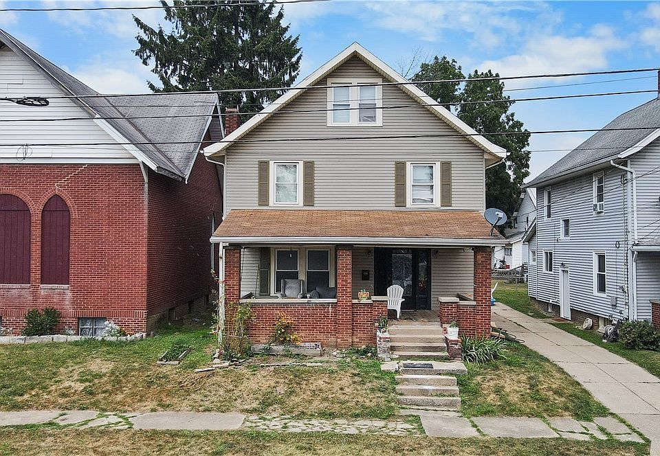 1st image of 226 W 4th St