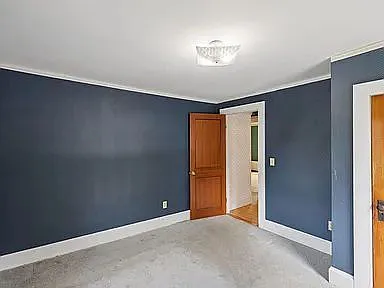 15 Huston Ave — Photo 10