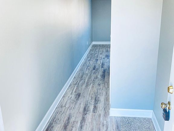 2nd image of 8329 Fairbanks St Building 5-A