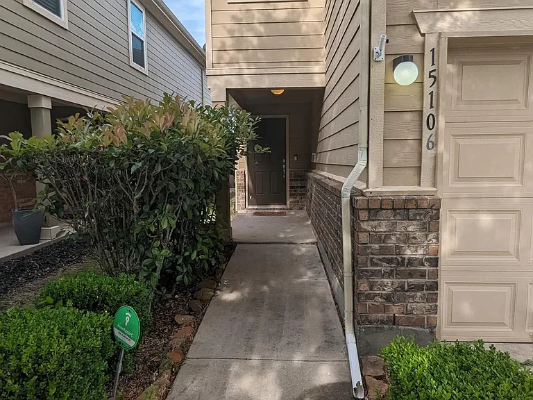 15106 Trinity Meadow Dr — Photo 3