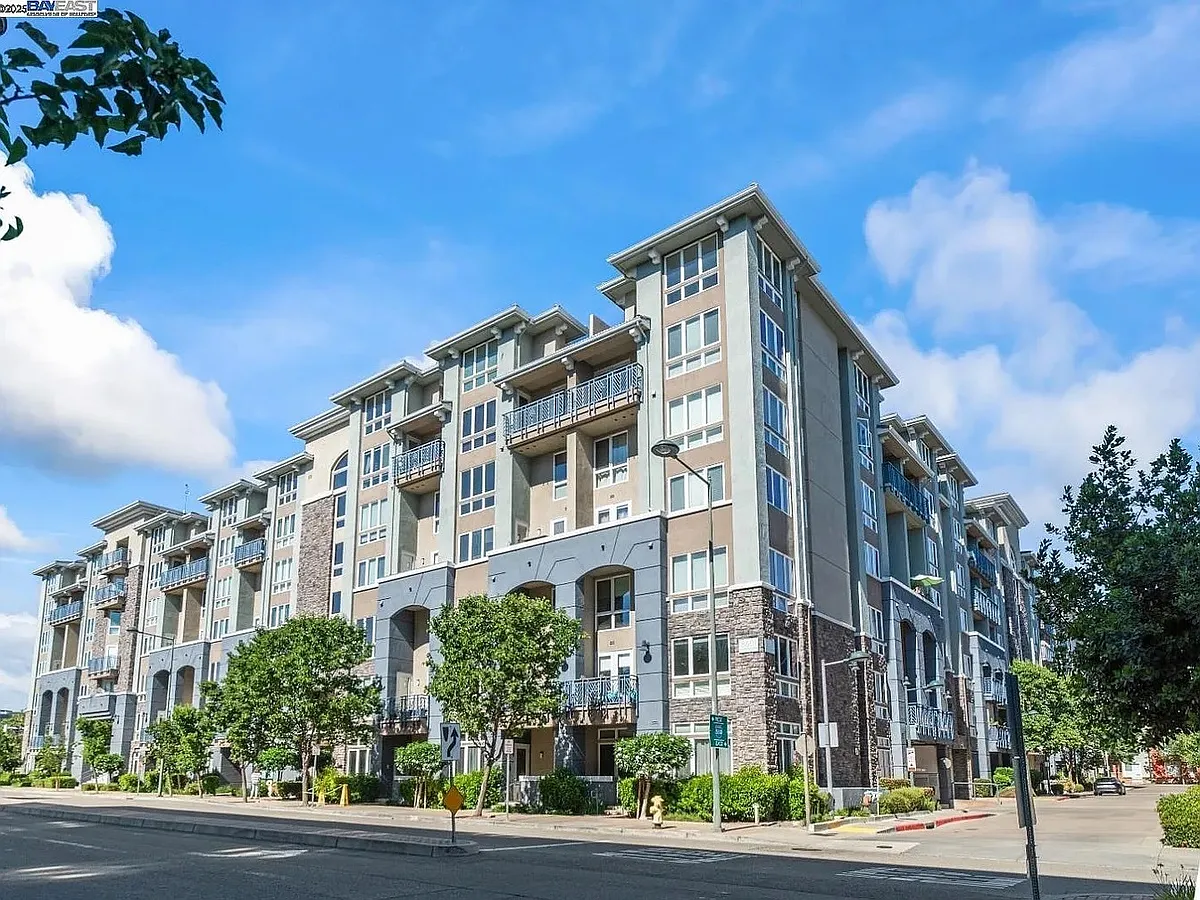 Building Photo - 5501 Demarcus Blvd #463