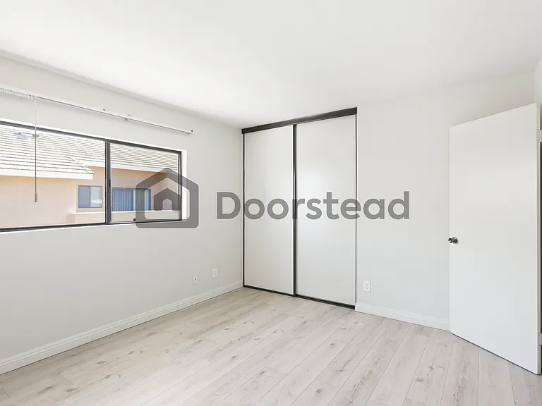 3104 Jaguar Way #B — Photo 24