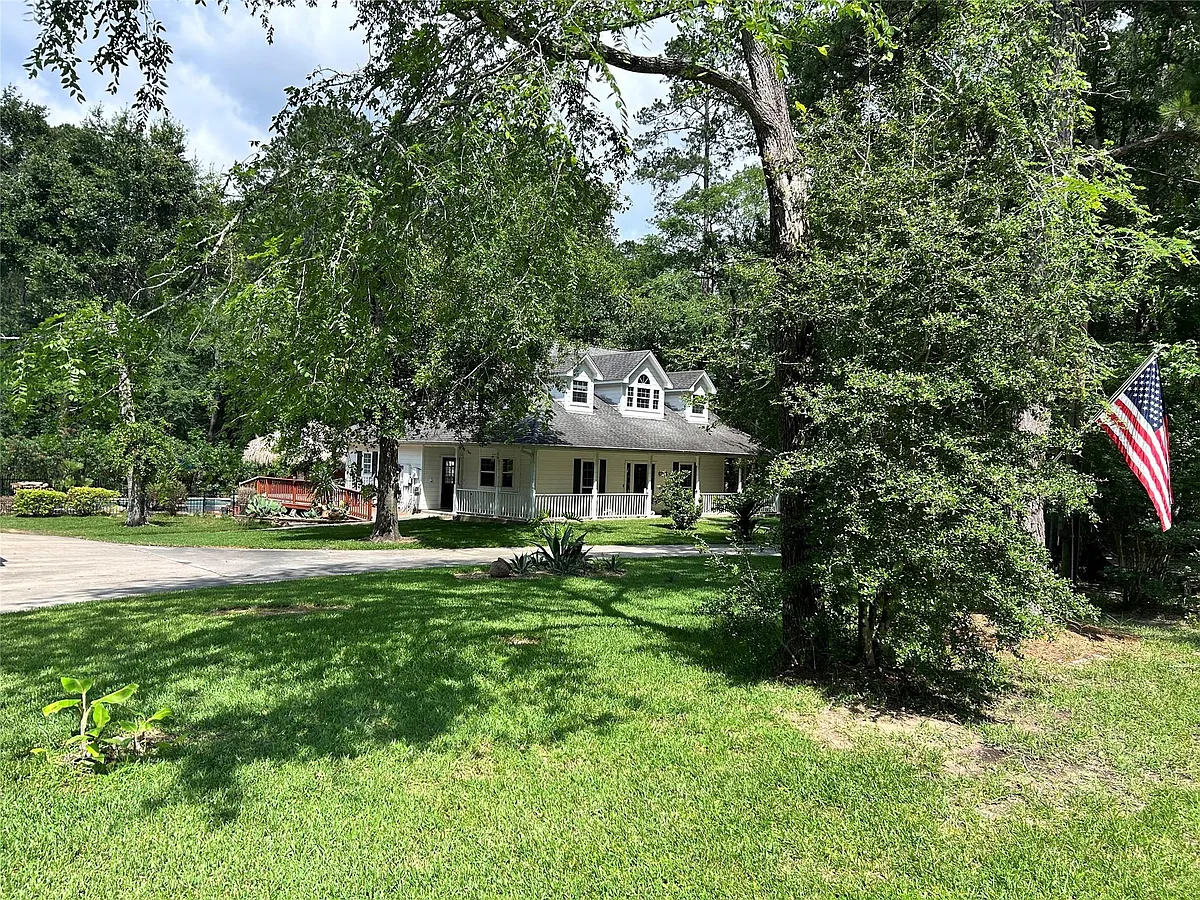 Building Photo - 13416 Southshore Dr