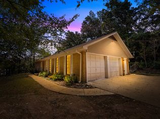 576 Sun Valley Rd, Birmingham, AL 35215