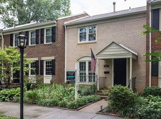 11757 N Shore Dr, Reston, VA 20190