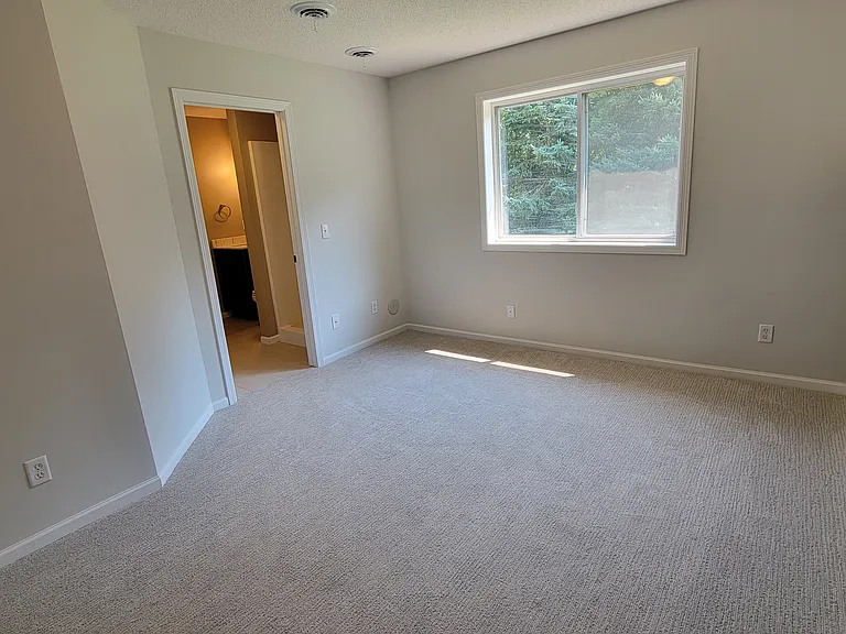 6984 91st St NE #1 — Photo 8