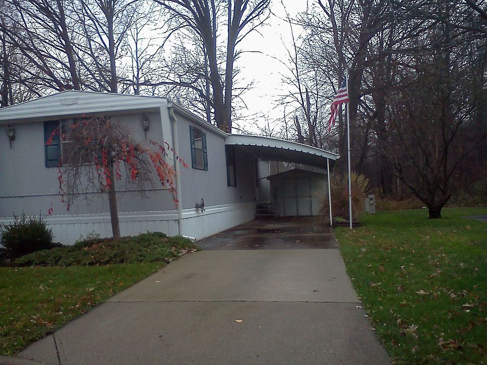 1st image of 37 Kimberly Ln #37