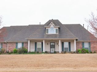 7681 Hunters View Dr, Olive Branch, MS 38654