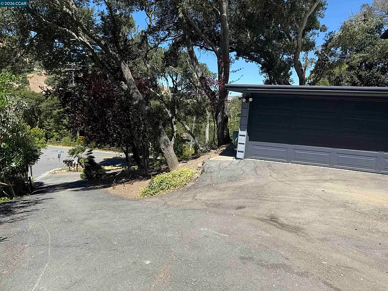 7 Knickerbocker Ln — Photo 9