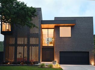 2611 Robinhood St, Houston, TX 77005