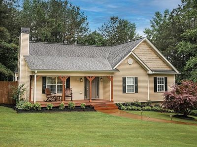 203 Pink Marble Dr, Ball Ground, GA, 30107