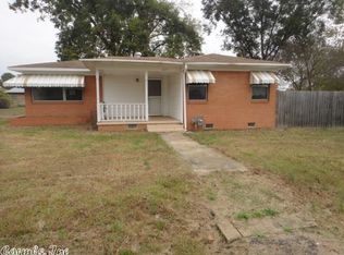 617 E Mississippi St, Beebe, AR 72012