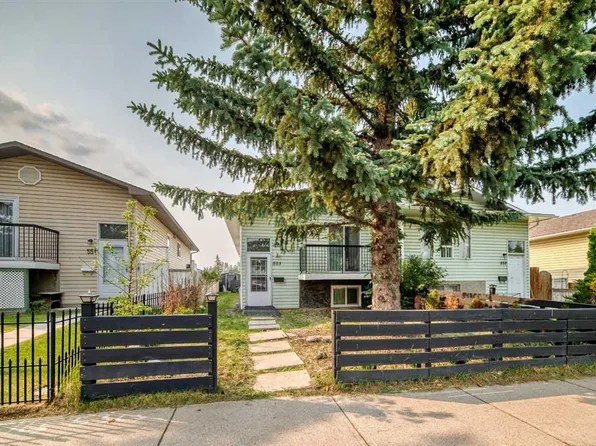 553 W Macewan Dr NW, Calgary, AB T3K 3A4