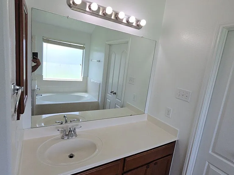 1306 Squire Dr — Photo 19