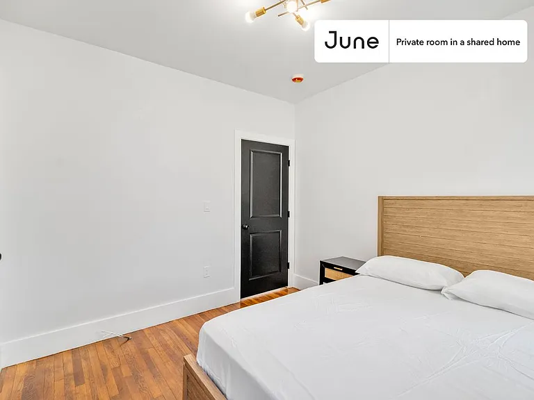 10 Walnut Park #B — Photo 3