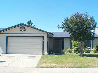 8283 Summer Falls Cir, Sacramento, CA 95828