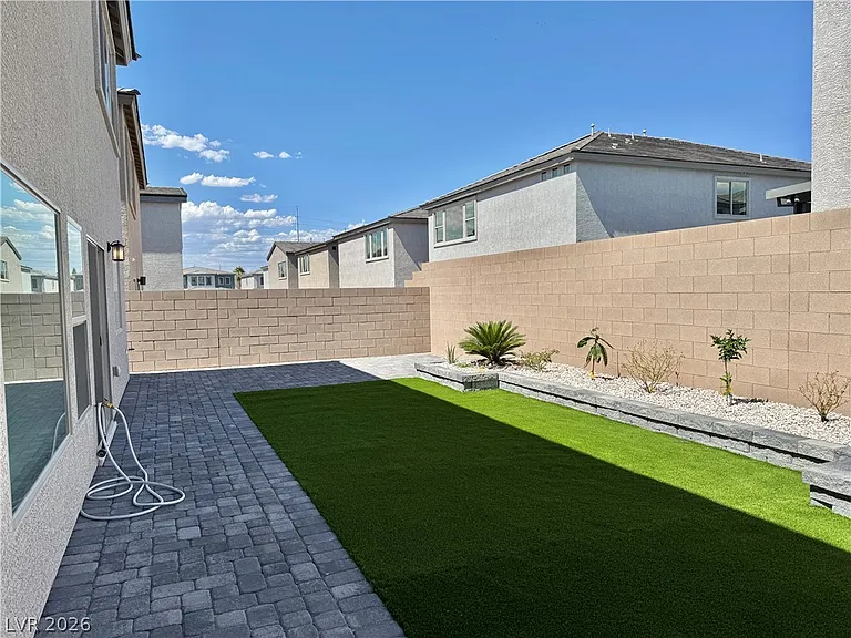 5772 Yellow House St — Photo 62