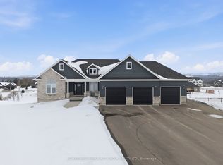 60 McCarty Dr, Hamilton, ON K9A0K5