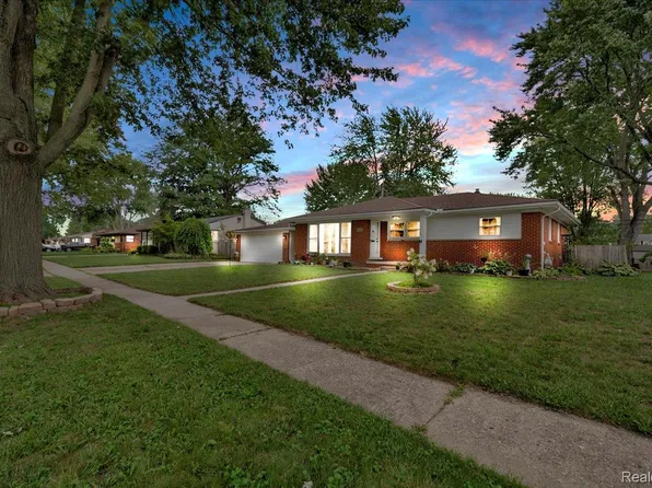 23732 Demley Dr, Clinton Township, MI 48035