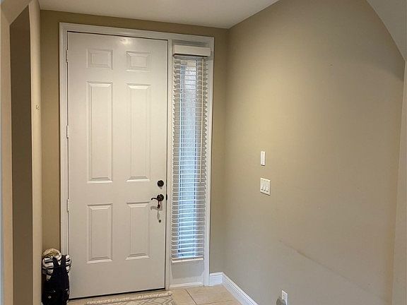 5th image of 5670 Chelsey Ln APT 101