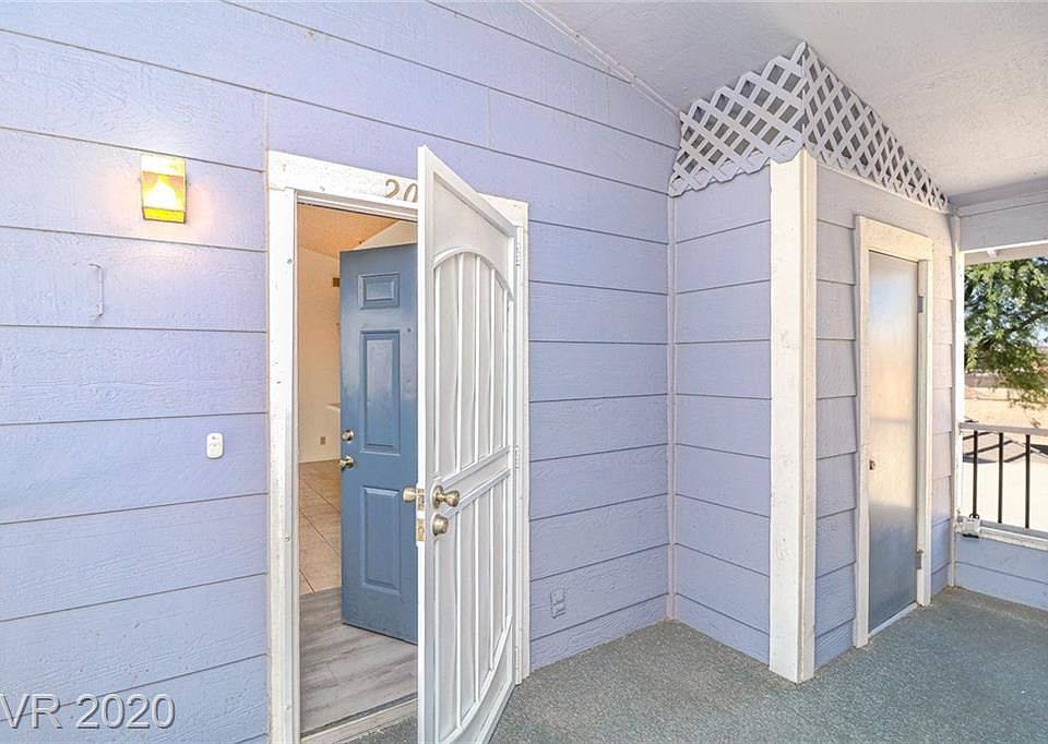 1st image of 5811 Medallion Dr Unit 202