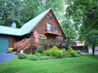 810 Seven Oaks Dr, Mount Carmel, TN 37645
