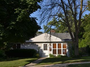 1015 Aurora St, Waukesha, WI 53186