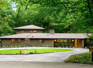 9011 Dunsmuir Dr, Indianapolis, IN 46260