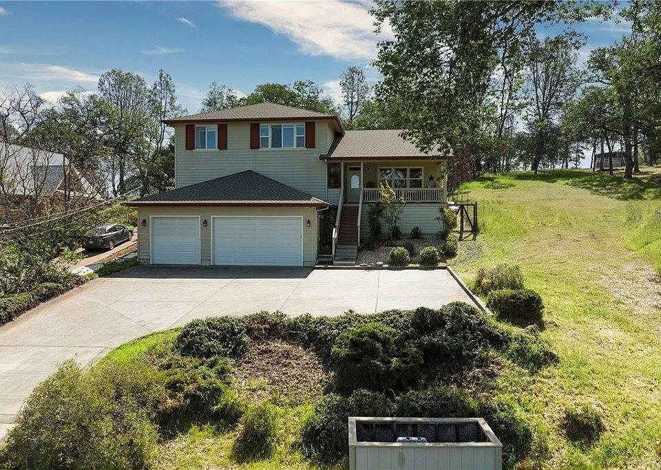 1st image of 17420 Meadow View Dr