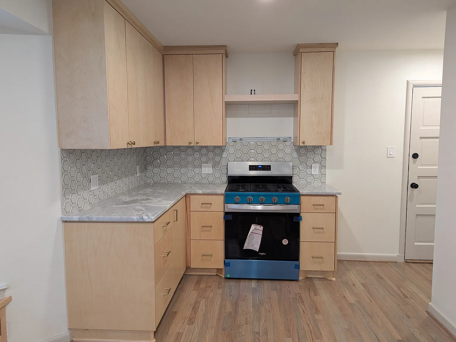 2 bed, 1310 sqft, $3,350 — Photo 4
