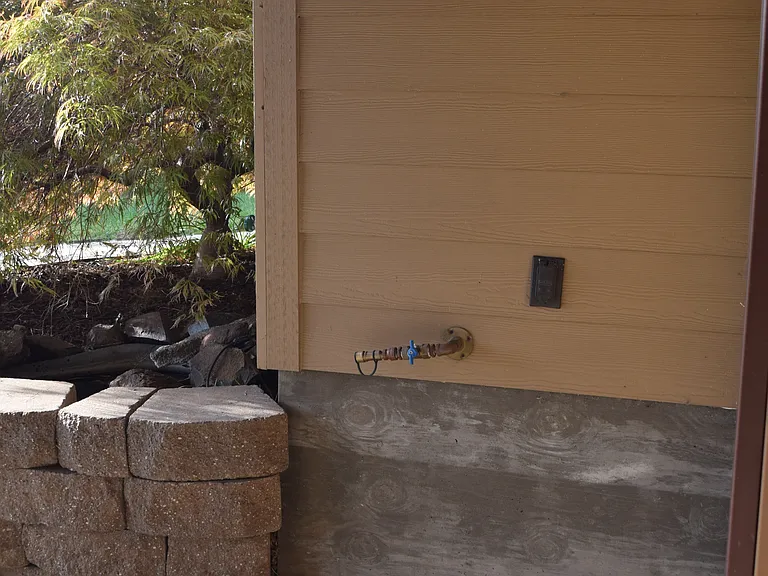 402 Sunridge Ave — Photo 20