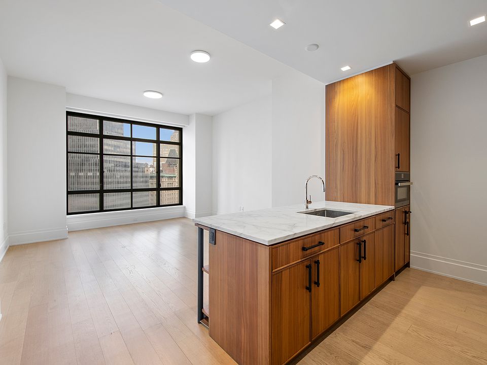 1st image of 25 Park Row #14C