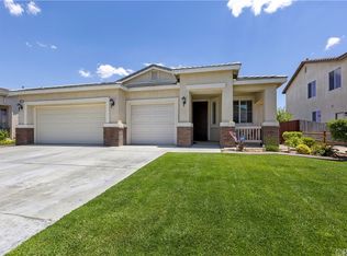 13171 High Crest Rd, Victorville, CA 92395