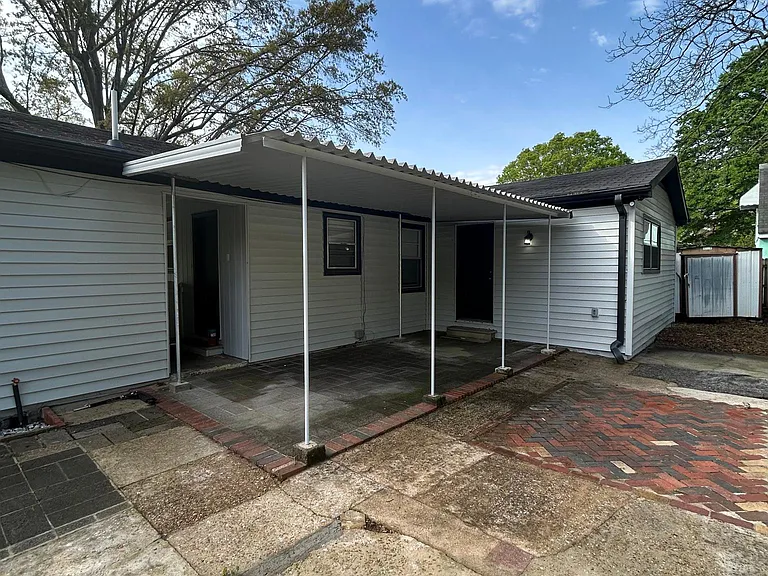 540 Camellia Rd — Photo 18