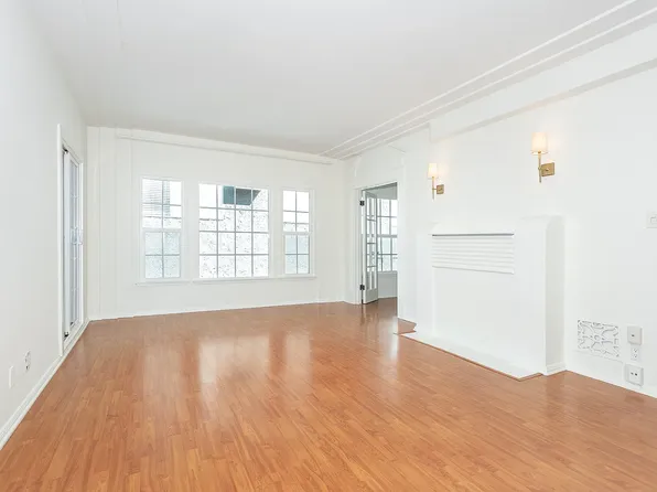 8566 W Olympic Blvd, Los Angeles, CA 90035